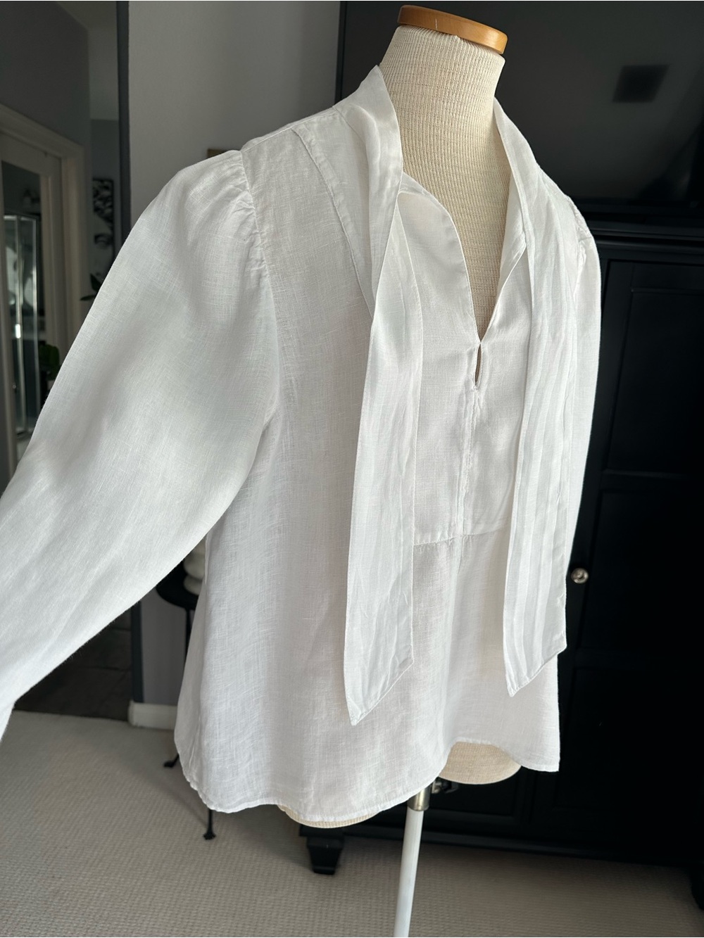 Zara White Tie-Neck Linen Top size XL